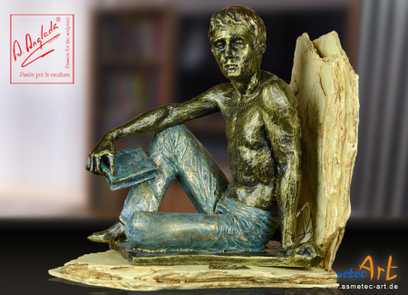 Angeles Anglada 147 - Bücherstütze sitzender Junge - www.asmetec-art.de